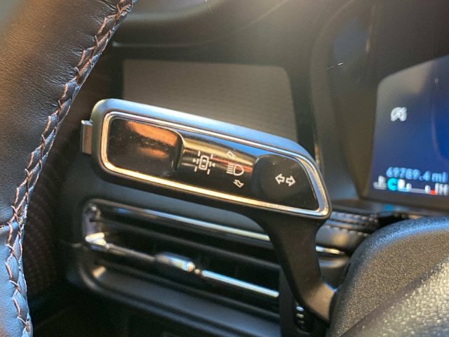 Used 2023 Lincoln Corsair Reserve w/ Equipment Group 201A FWD image 21