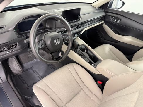 Used 2024 Honda Accord LX image 10