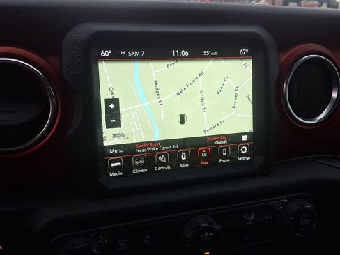 Used 2020 Jeep Wrangler Rubicon w/ LED Lighting Group AWD/4WD image 15