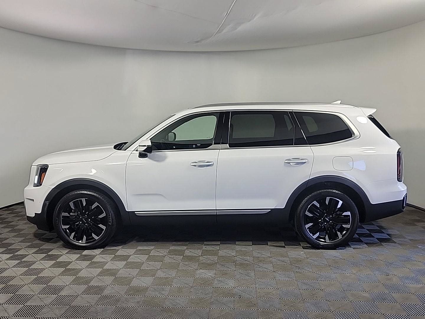 Certified 2023 Kia Telluride SX Prestige AWD/4WD image 11