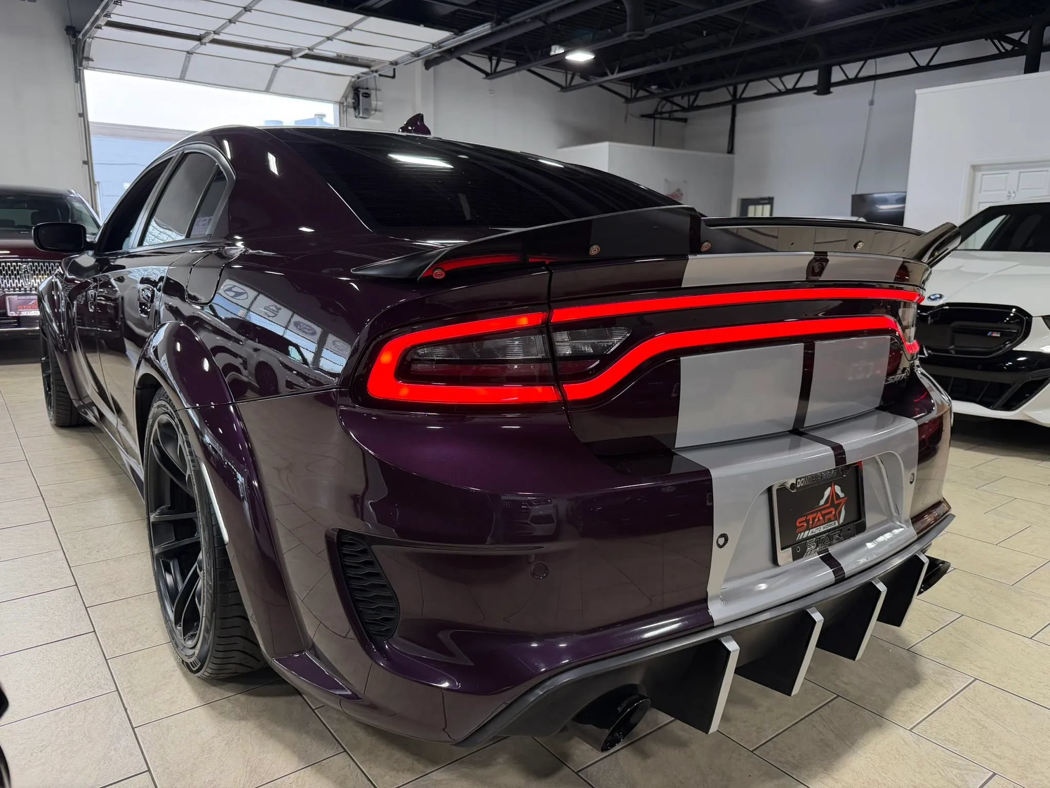 Used 2020 Dodge Charger SRT Hellcat RWD image 4