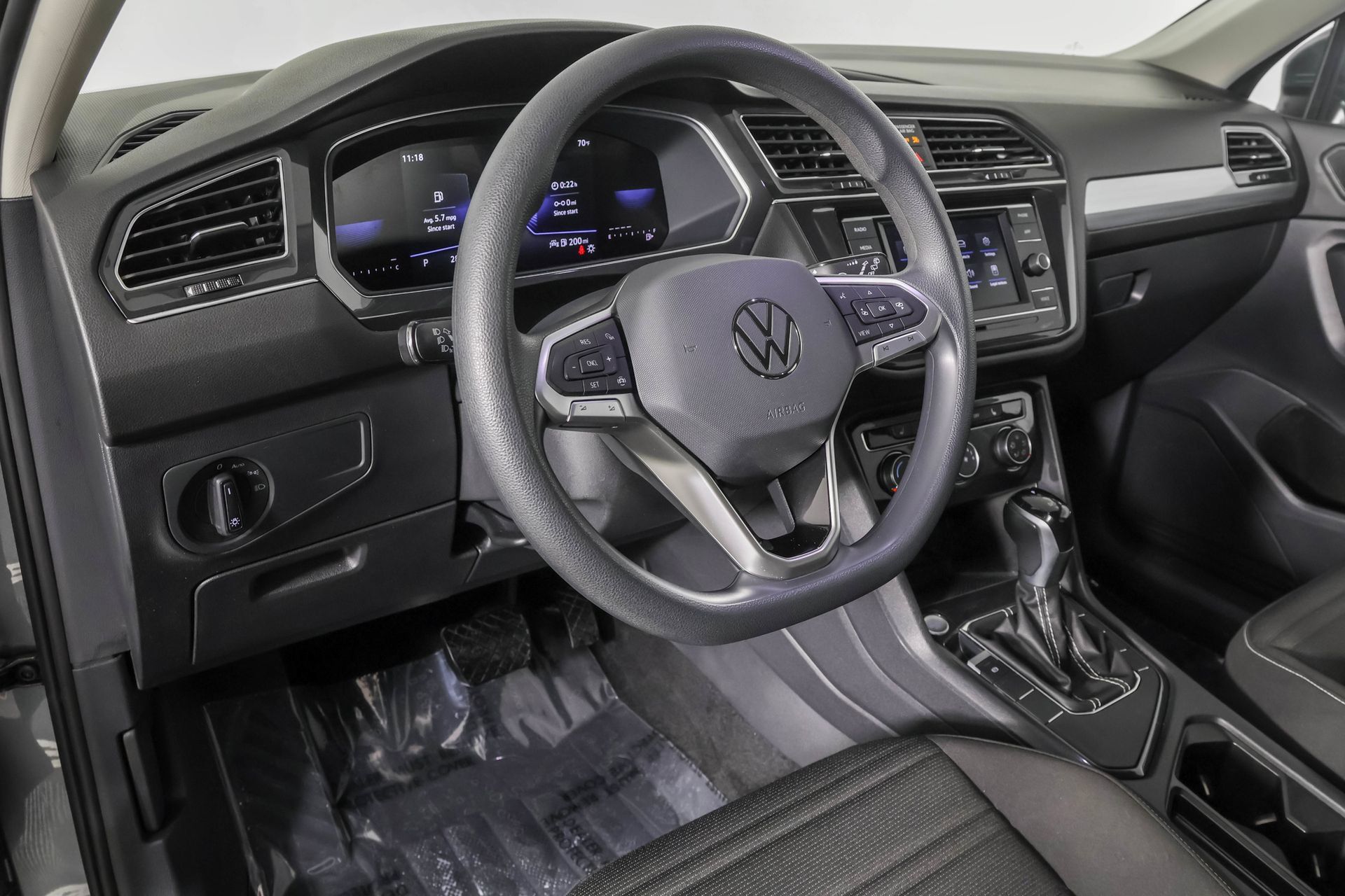 Used 2023 Volkswagen Tiguan S FWD image 5