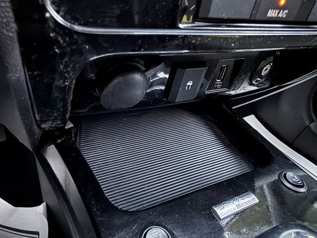 Used 2010 Ford Escape XLT AWD/4WD image 33