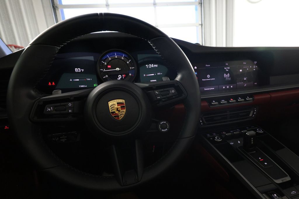 Used 2024 Porsche 911 Targa 4S AWD/4WD image 19