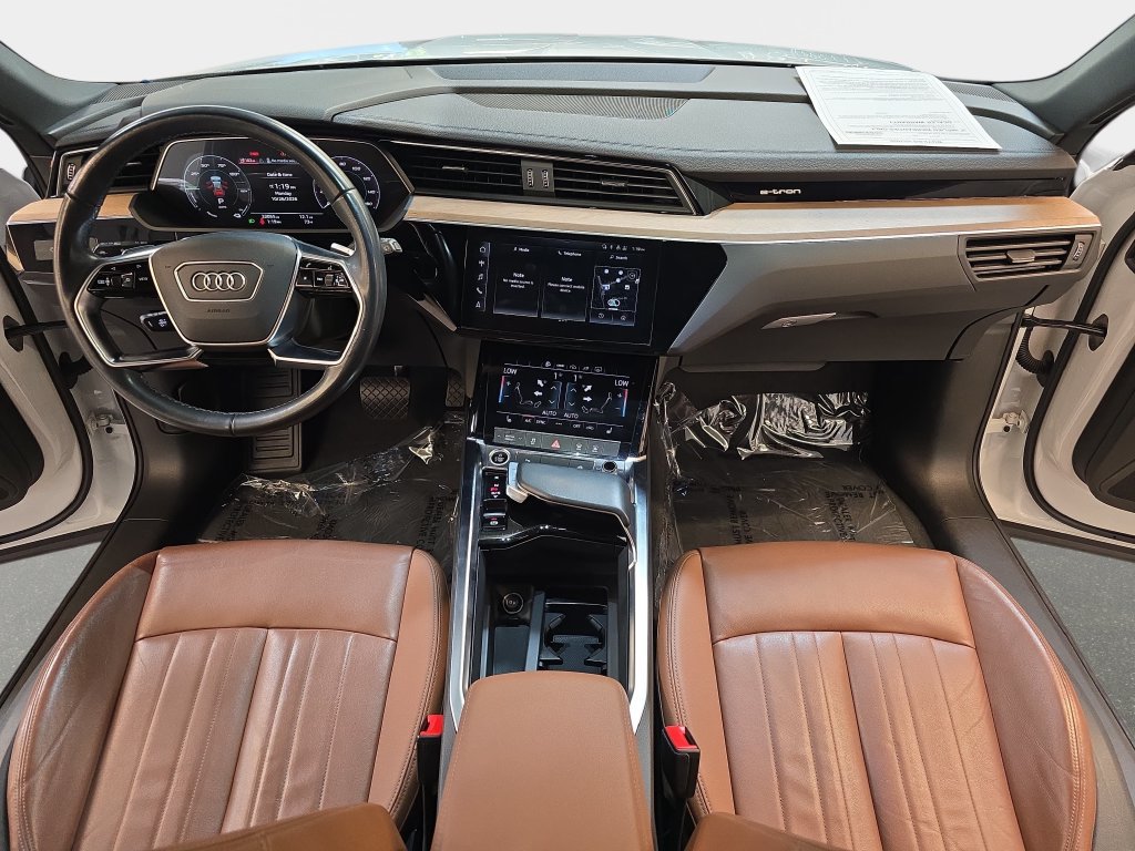 Certified 2024 Audi Q8 e-tron Premium Plus AWD/4WD image 9