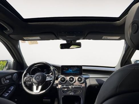 Used 2020 Mercedes-Benz C 300 4MATIC Sedan image 4