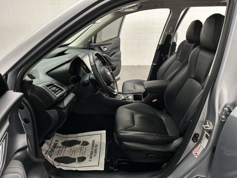 Used 2019 Subaru Forester Limited w/ Popular Package #3 image 18