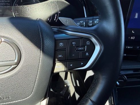 Used 2025 Lexus NX 250 FWD image 22