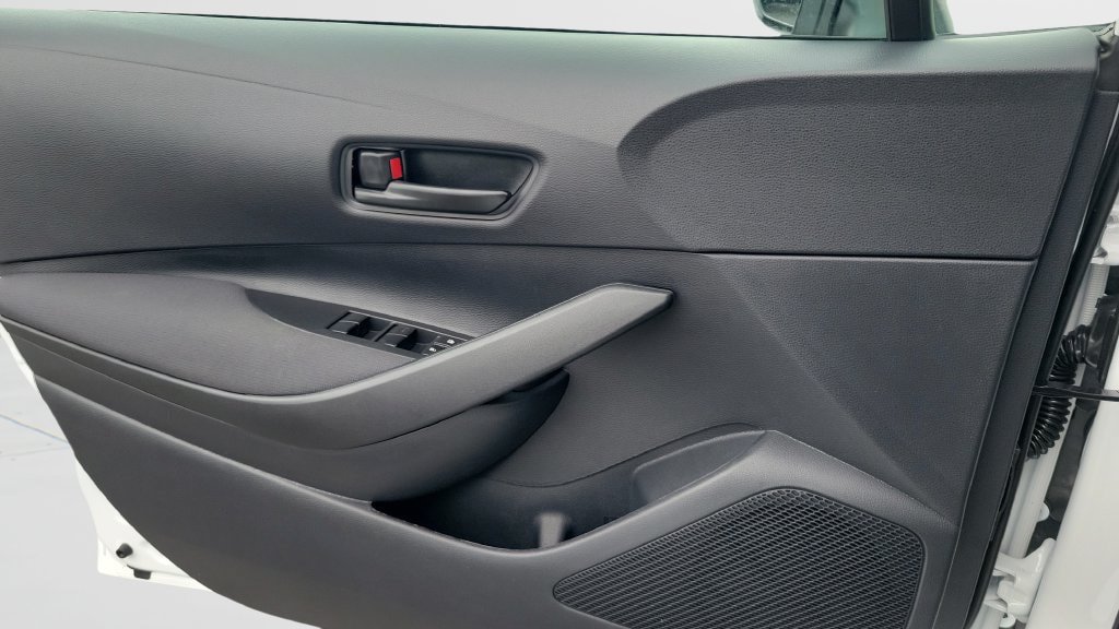 New 2027 Toyota Corolla LE FWD image 17