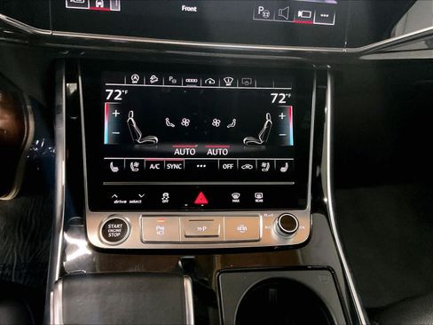 Used 2023 Audi Q7 3.0T Prestige w/ Prestige Package AWD/4WD image 30