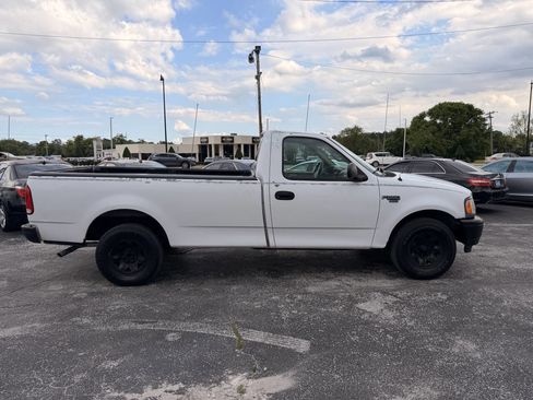 Used 1998 Ford F250 2WD Regular Cab image 3