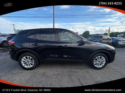 Used 2020 Ford Escape S FWD image 5