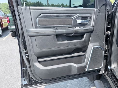 Used 2024 RAM 3500 Laramie w/ Night Edition AWD/4WD image 31