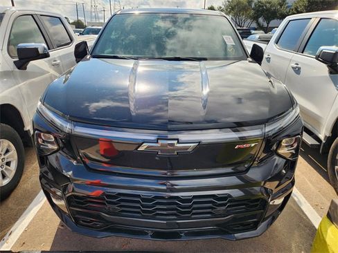 Used 2024 Chevrolet Silverado EV RST image 2