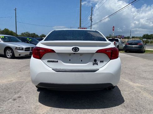 Used 2019 Toyota Corolla SE FWD image 9
