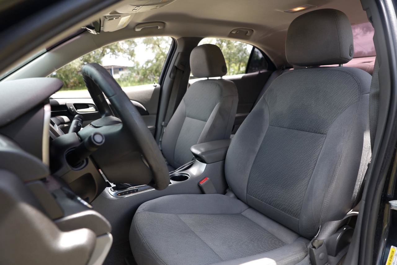 Used 2015 Chevrolet Malibu LS FWD image 6