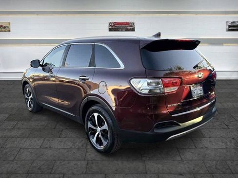 Used 2017 Kia Sorento EX FWD image 5