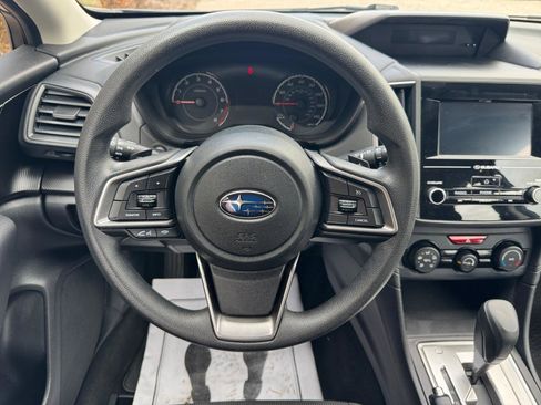 Used 2017 Subaru Impreza 2.0i Premium AWD/4WD image 11