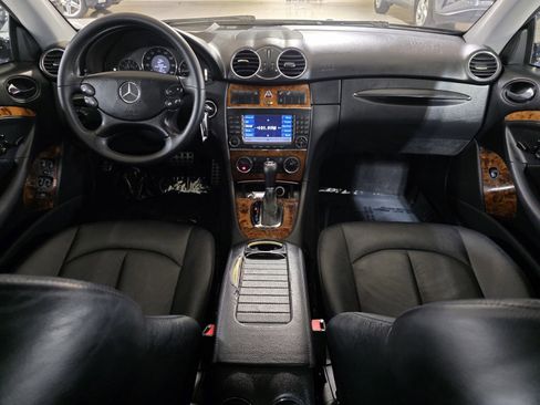 Used 2008 Mercedes-Benz CLK 350 Coupe image 19