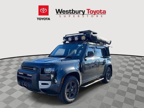 Used 2023 Land Rover Defender 110 S image 5