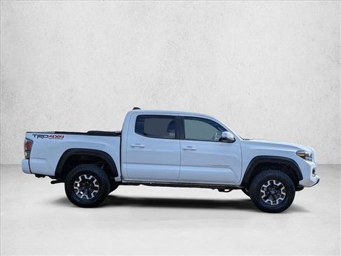 Used 2023 Toyota Tacoma TRD Off-Road image 4