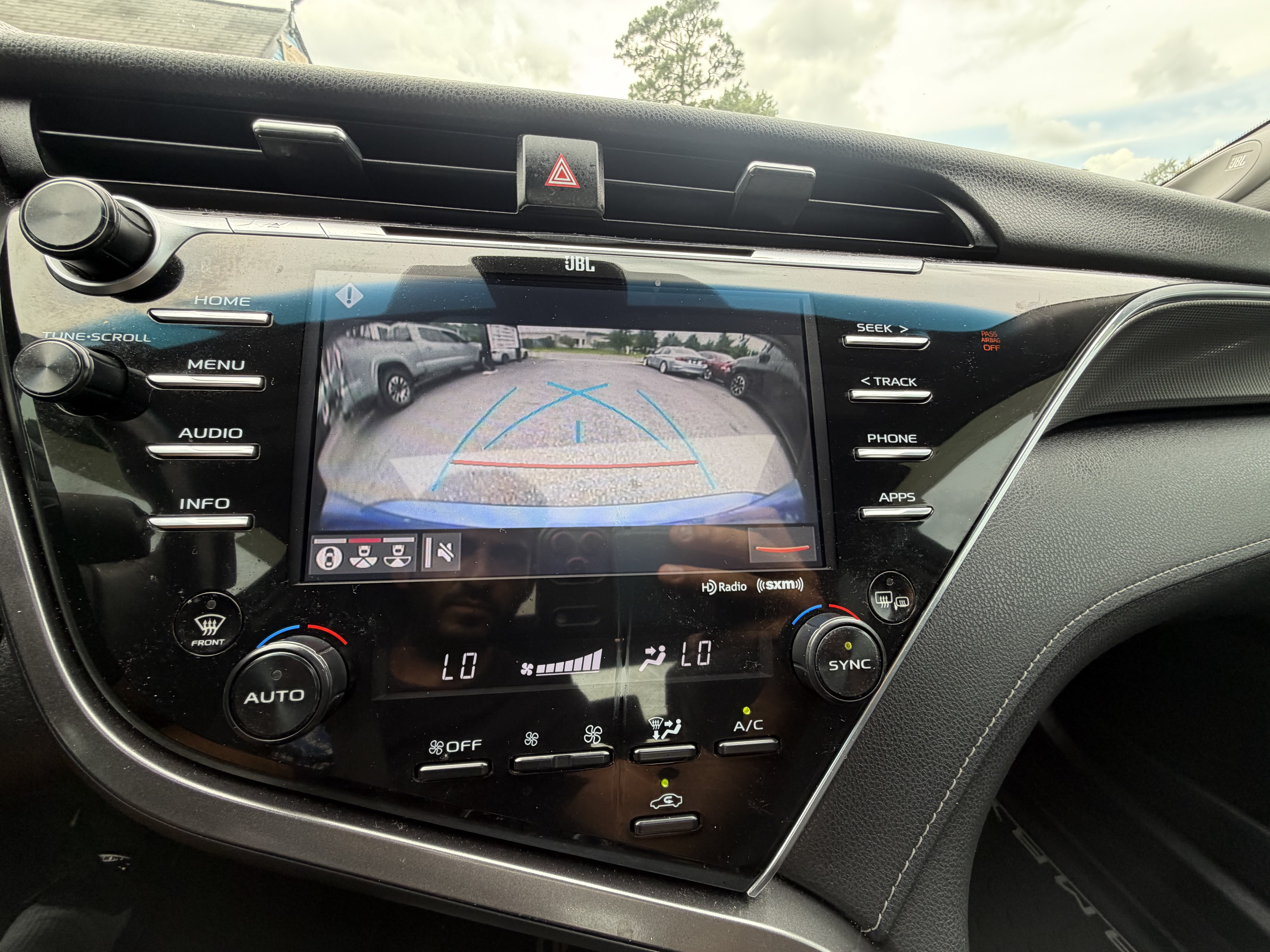 Used 2018 Toyota Camry XSE w/ Audio Package FWD image 21
