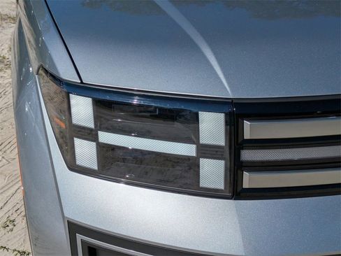 New 2026 Hyundai Santa Fe SE image 9