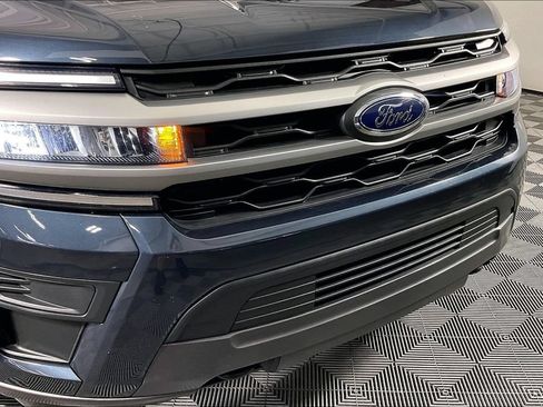 Used 2023 Ford Expedition XLT AWD/4WD image 36