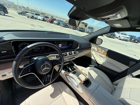 Used 2026 Mercedes-Benz GLE 350 4MATIC image 10