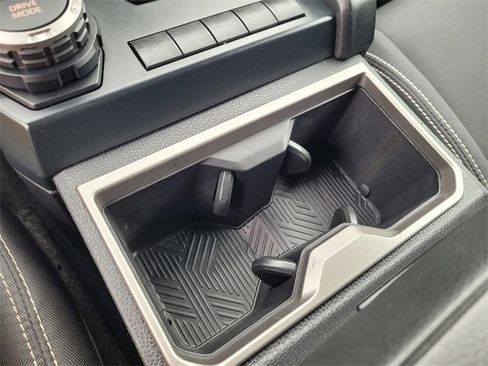Used 2024 Toyota Tacoma TRD Sport image 23