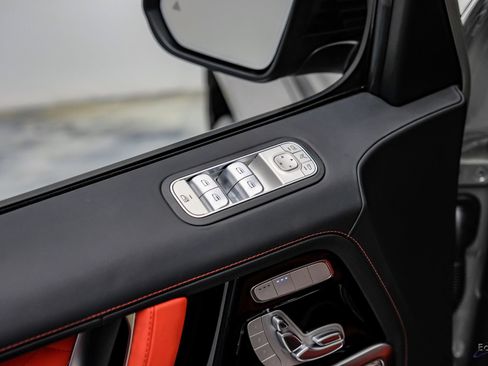 Used 2027 Mercedes-Benz G 63 AMG 4MATIC image 89