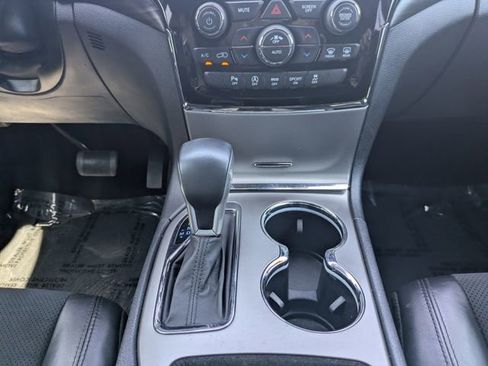Used 2019 Jeep Grand Cherokee Altitude AWD/4WD image 22