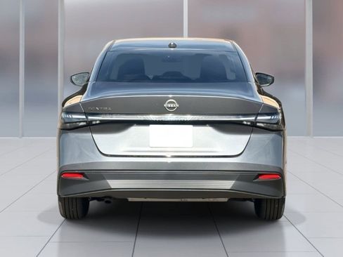 New 2026 Nissan Sentra SV w/ Floor Mat Package FWD image 4