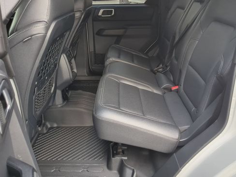 Used 2026 Ford Bronco Badlands AWD/4WD image 26