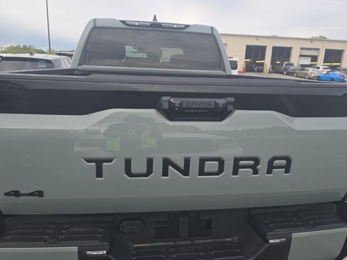 Used 2024 Toyota Tundra Platinum w/ TRD Off-Road Package AWD/4WD image 5