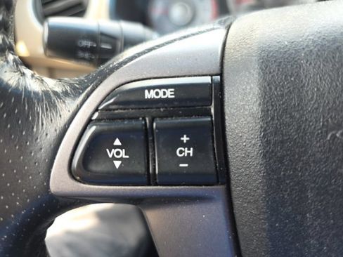 Used 2011 Honda Pilot EX-L image 15