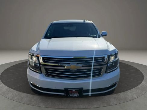 Used 2017 Chevrolet Suburban Premier AWD/4WD image 5