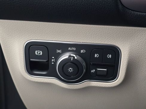 New 2026 Mercedes-Benz GLB 250 GLB 250 image 36