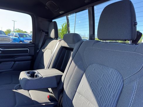 Used 2024 RAM 1500 Big Horn AWD/4WD image 34