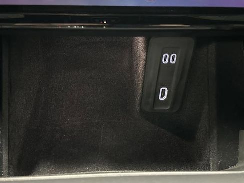 Used 2025 Jeep Wagoneer S Launch Edition image 24