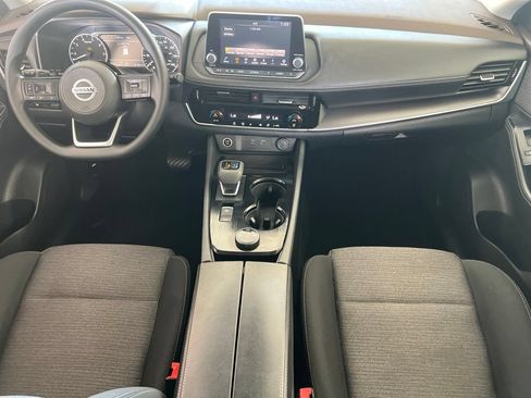 Used 2021 Nissan Rogue SV AWD/4WD image 17