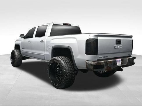 Used 2014 GMC Sierra 1500 SLE w/ SLE Value Package AWD/4WD image 3