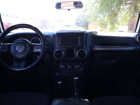 Used 2017 Jeep Wrangler Unlimited Sport w/ Max Tow Package AWD/4WD image 17