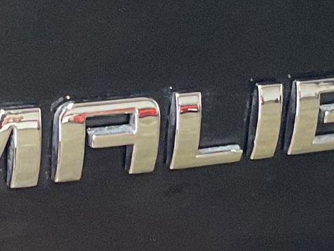 Used 2024 Chevrolet Malibu LT FWD image 7