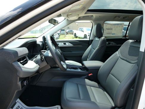 New 2026 Ford Explorer Active w/ Active Comfort Package AWD/4WD image 18