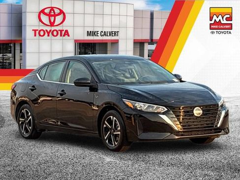 Used 2024 Nissan Sentra SV FWD image 7
