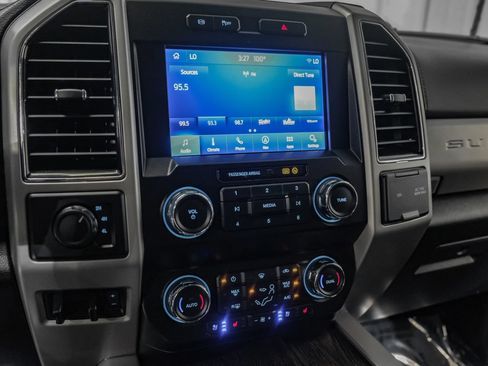 Used 2021 Ford F250 Lariat w/ Lariat Value Package AWD/4WD image 24
