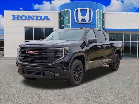 Used 2023 GMC Sierra 1500 Elevation AWD/4WD image 24