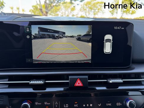 New 2026 Kia Sportage EX w/ EX Panorama Roof Package image 16