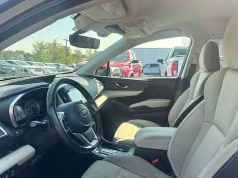Used 2021 Subaru Ascent Premium w/ Convenience Package AWD/4WD image 9